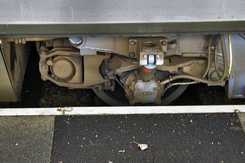 081110_8312.jpg - Men på detta spåret står ett tåg.